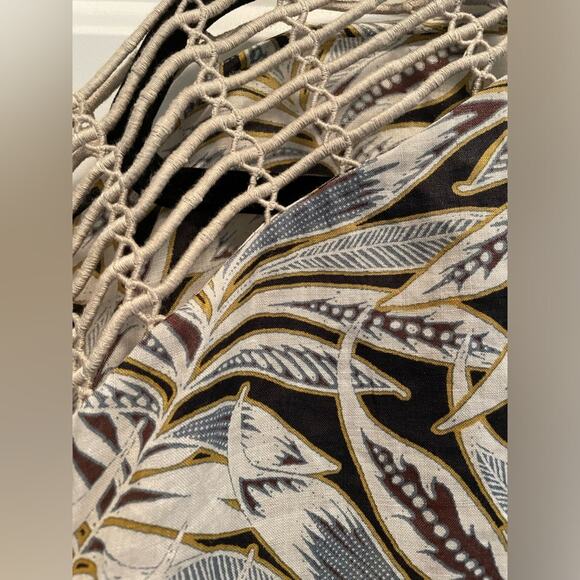 Alexis Seila Split-Neck Long-Sleeve Palm-Print Top size Medium - Picture 6 of 10